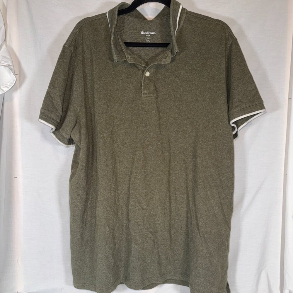 🔥Green Button Up T Shirt XXL🔥